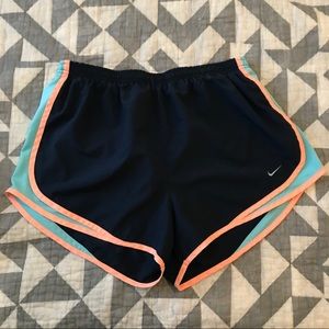 Navy blue nike shorts